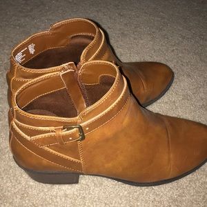 American eagle ankle boots